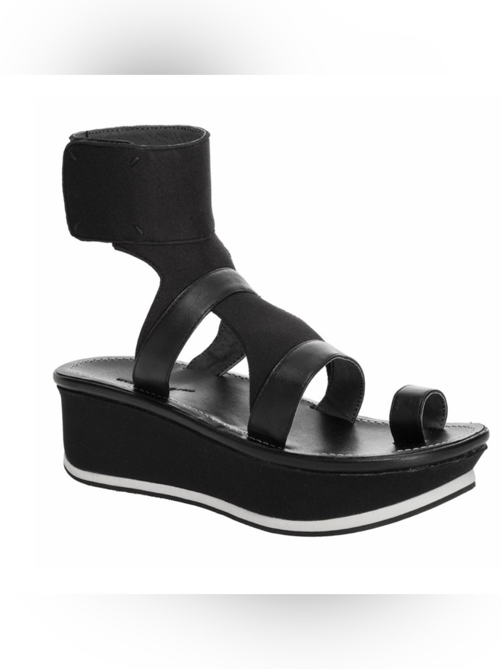 Max Studio Black Quince Open-Toe Ankle Sandals Size 8 NIB